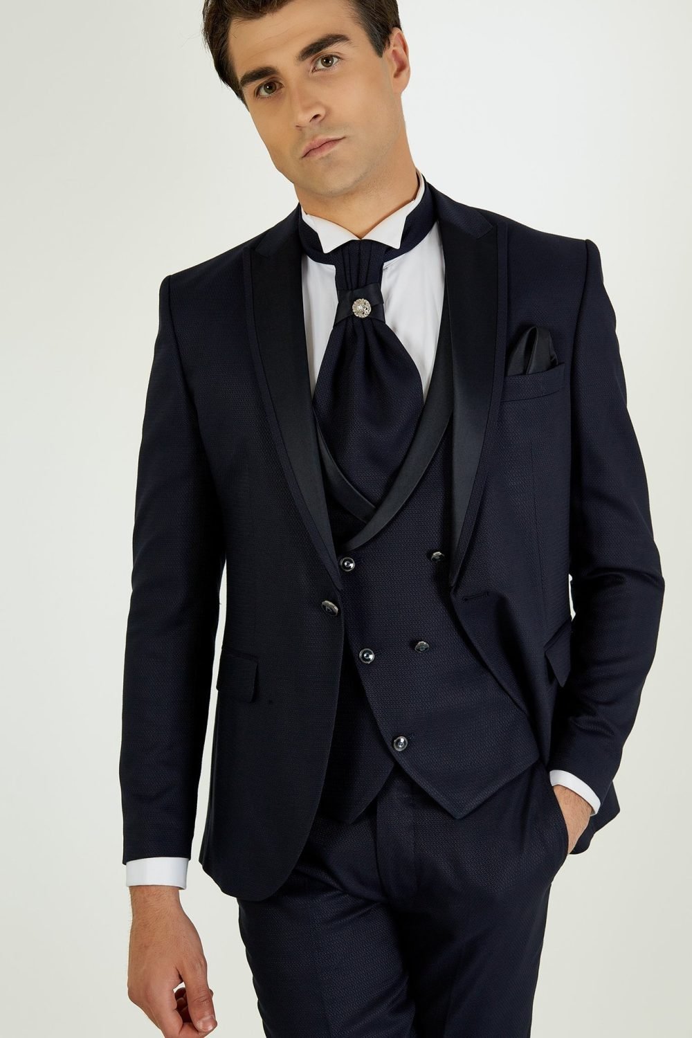 Navy Abito gilet double-breasted cerimonia uomo - 1 - Abiti da sposa, sposo e cerimonia eleganti a Palermo