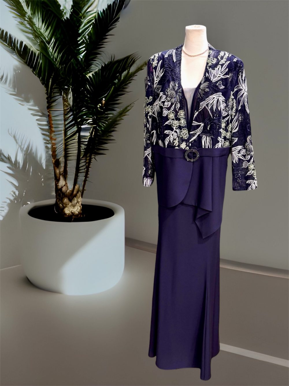 Abito con giacca bluette - 1 - Abiti da sposa, sposo e cerimonia eleganti a Palermo